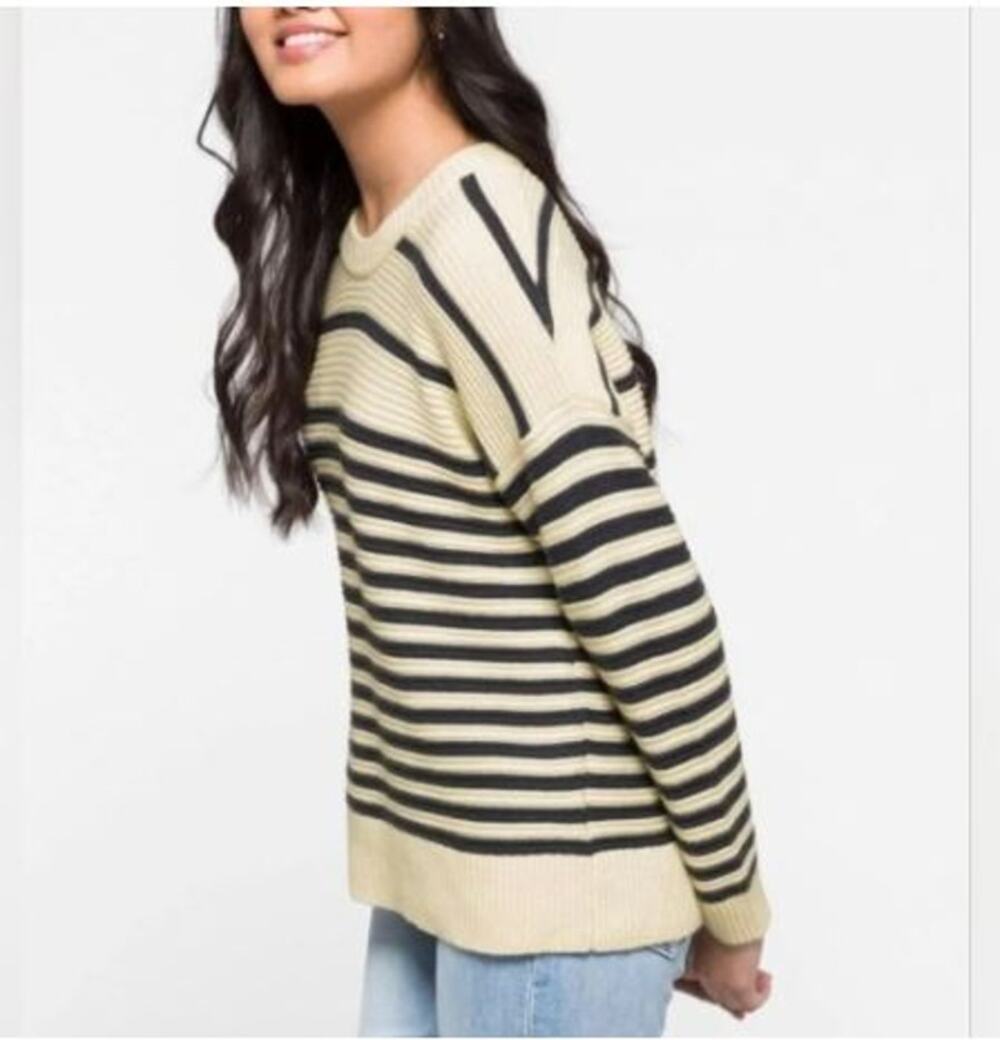 Madewell Greensboro Button Back Baltic Stripe
 Sweater L